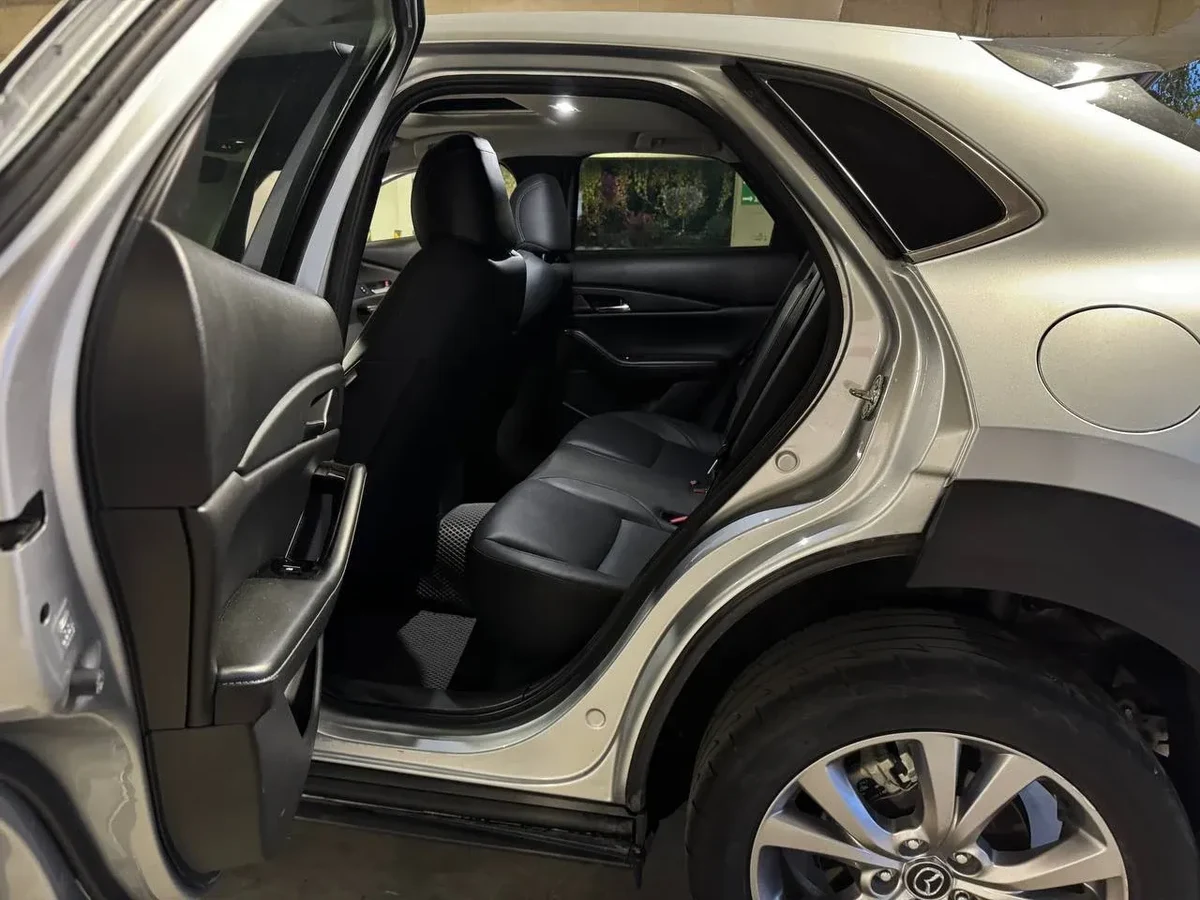 MAZDA CX-30 6