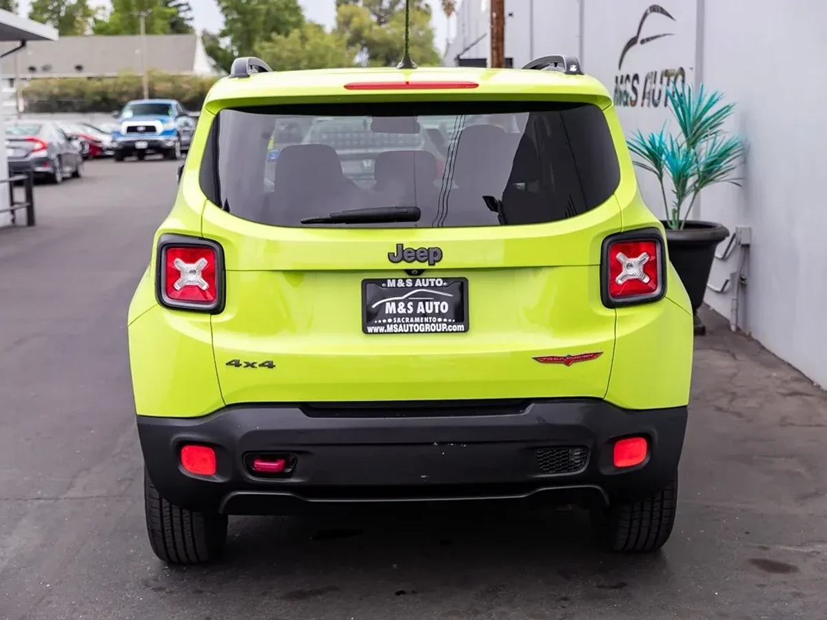 JEEP Renegade 4