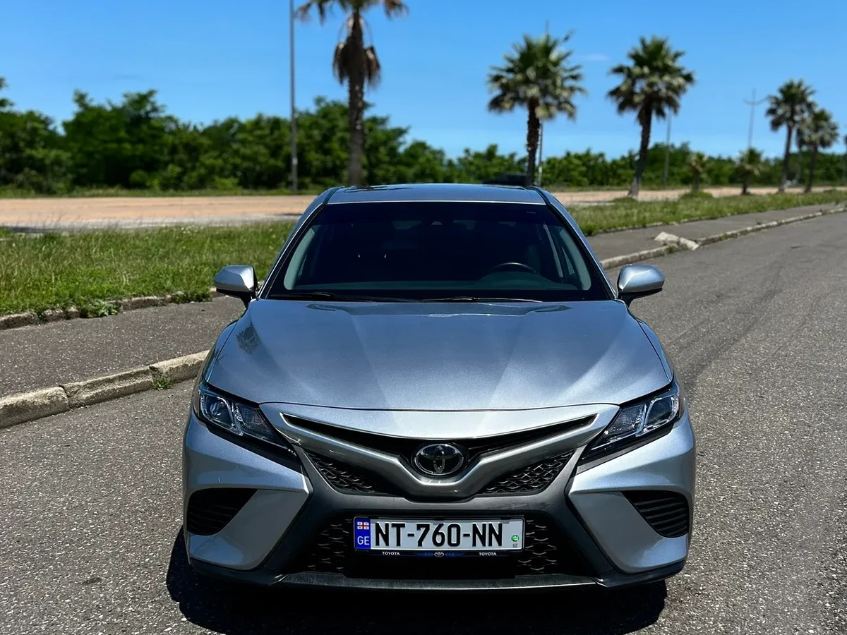 TOYOTA Camry 2