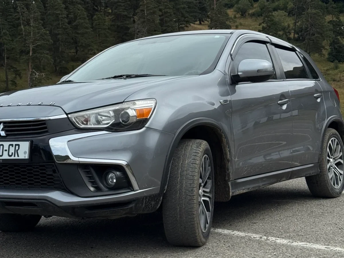 MITSUBISHI Outlander Sport 2