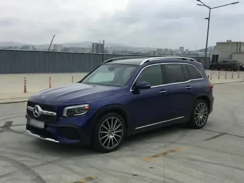 MERCEDES-BENZ GLB-Class