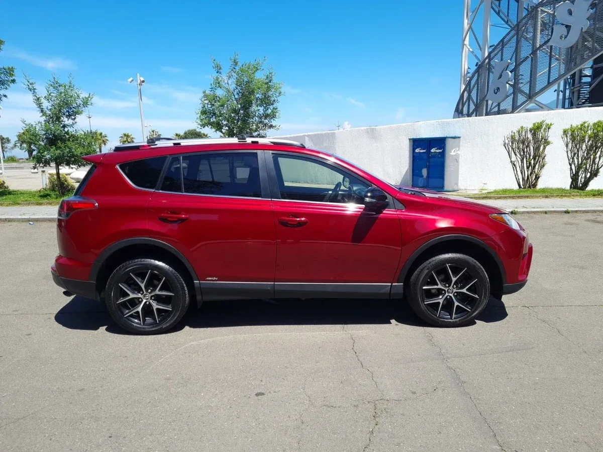 TOYOTA RAV4 6
