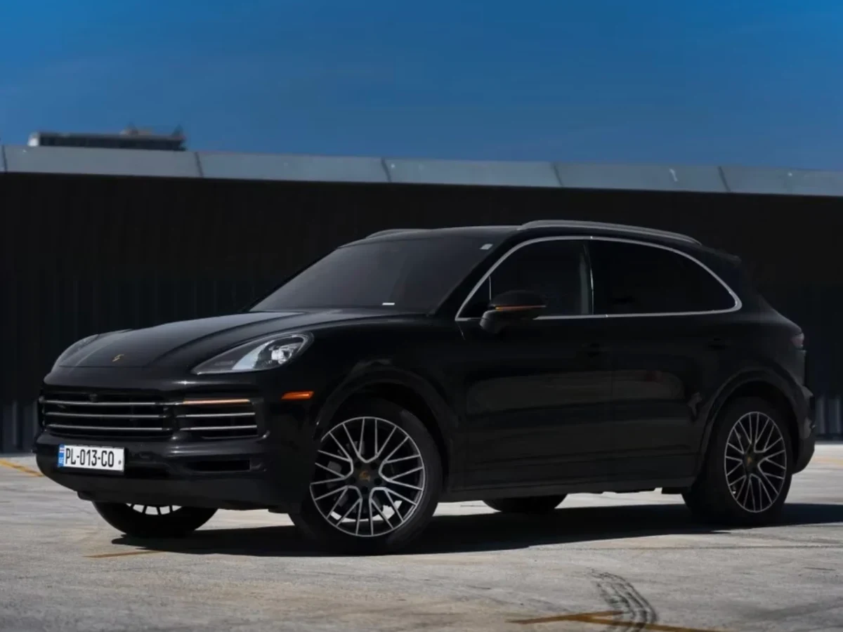 PORSCHE Cayenne 2