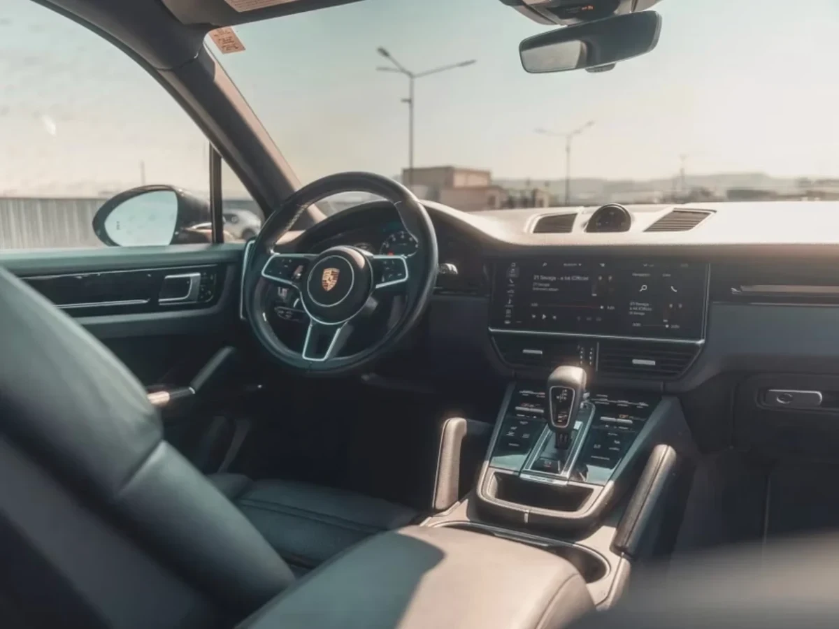 PORSCHE Cayenne 5