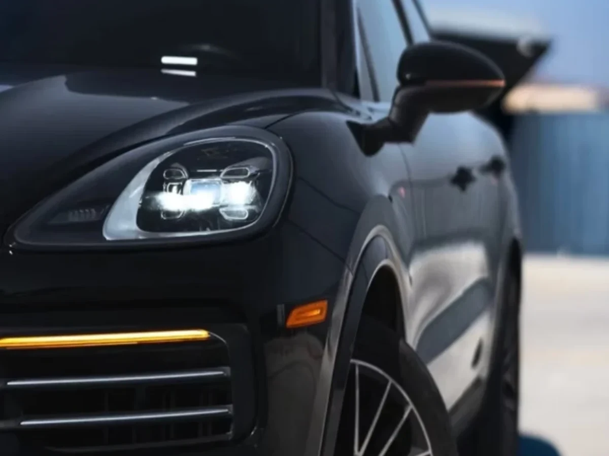 PORSCHE Cayenne 6