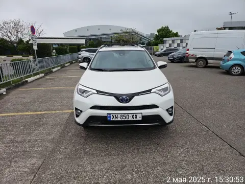 TOYOTA RAV 4