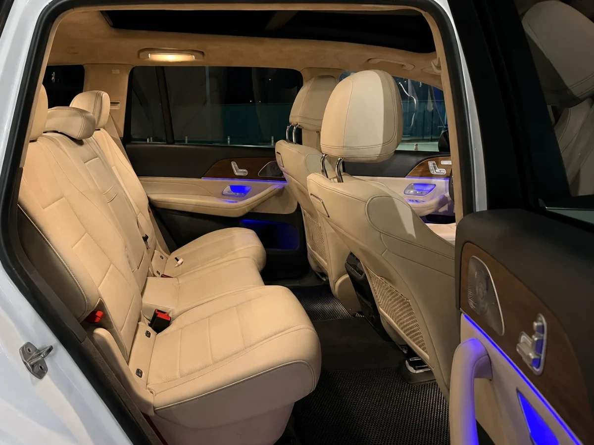 MERCEDES-BENZ GLS 4