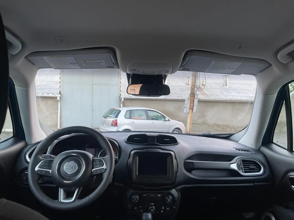 JEEP Renegade 3