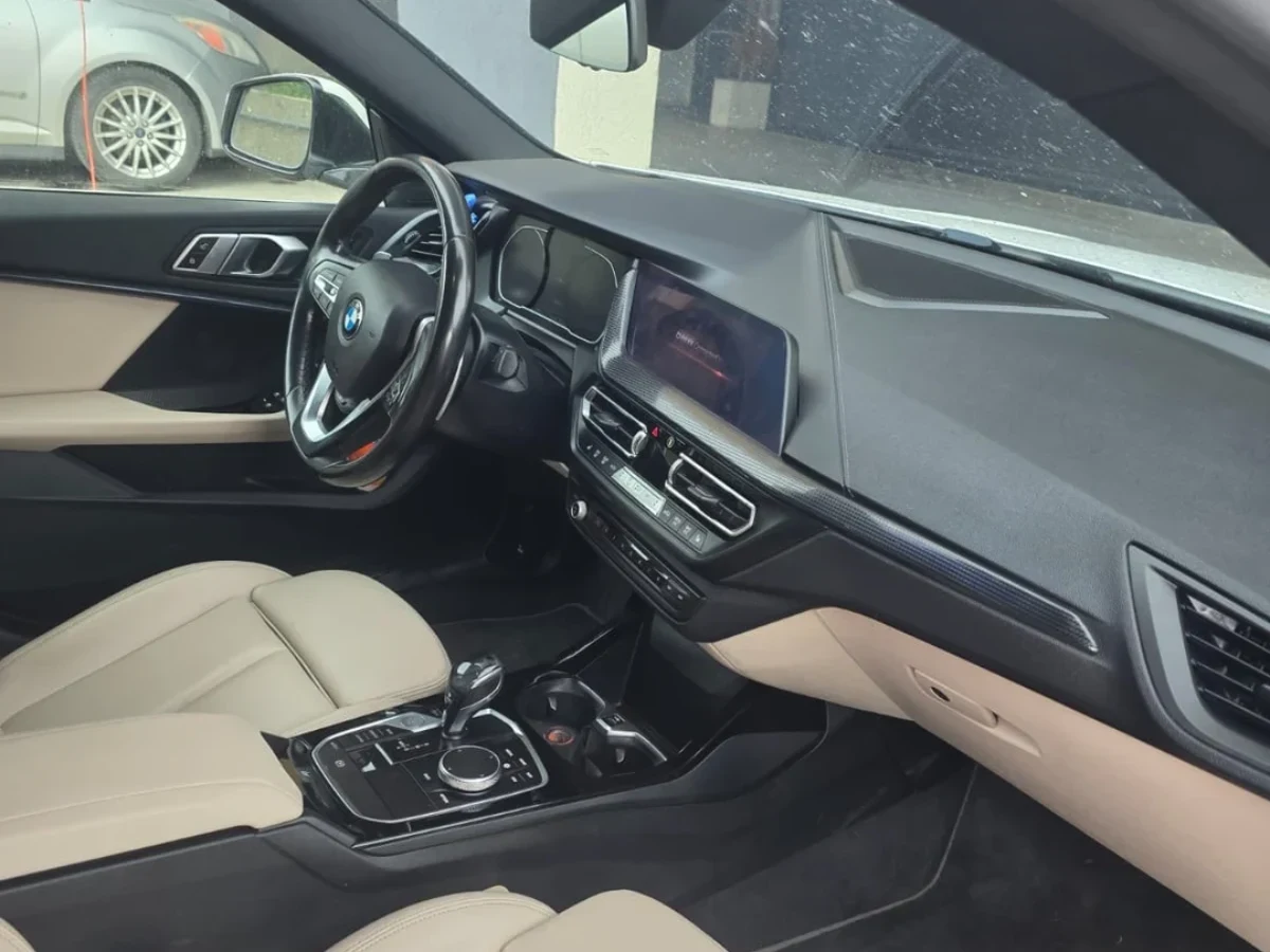 BMW 228i 5