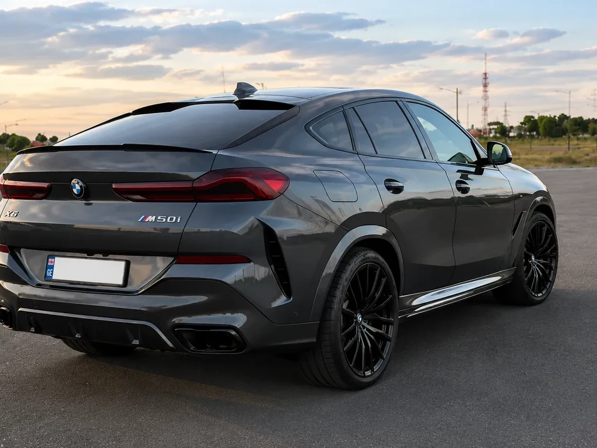 BMW X6 4