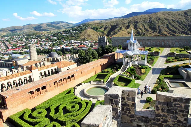 Akhaltsikhe and Rabati Castle: What to See, Where to Stay and How to Get There